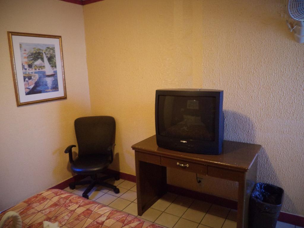 Hotel Diaz Tijuana Habitación foto